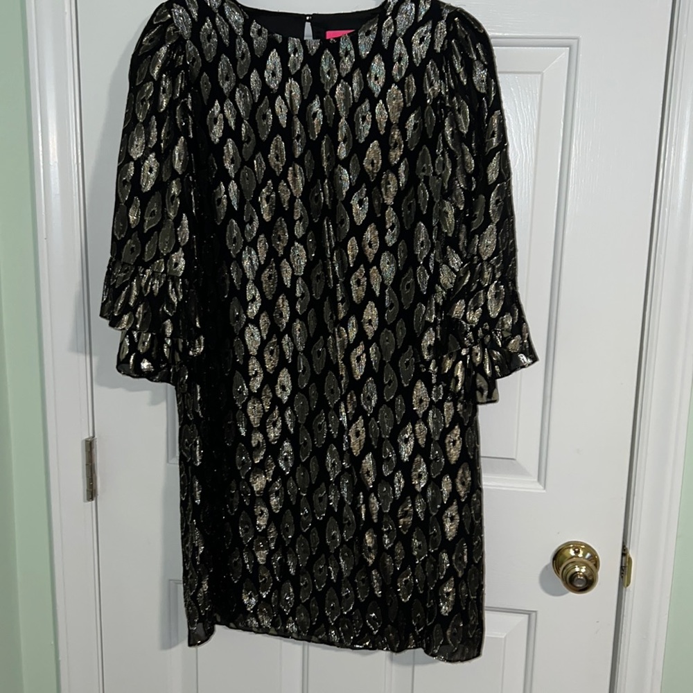 Like New size XS black fish clip dress by Lilly Pulitzer
